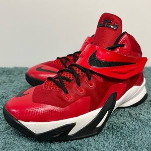 Nike Zoom Soldier VIII 8 LeBron 653645 Red Black Youth Basketball Shoes